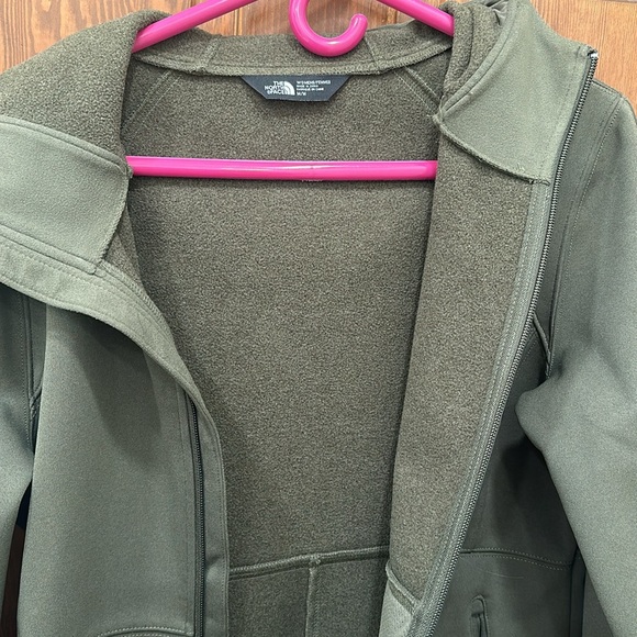 The north face military green - Picture 3 of 3